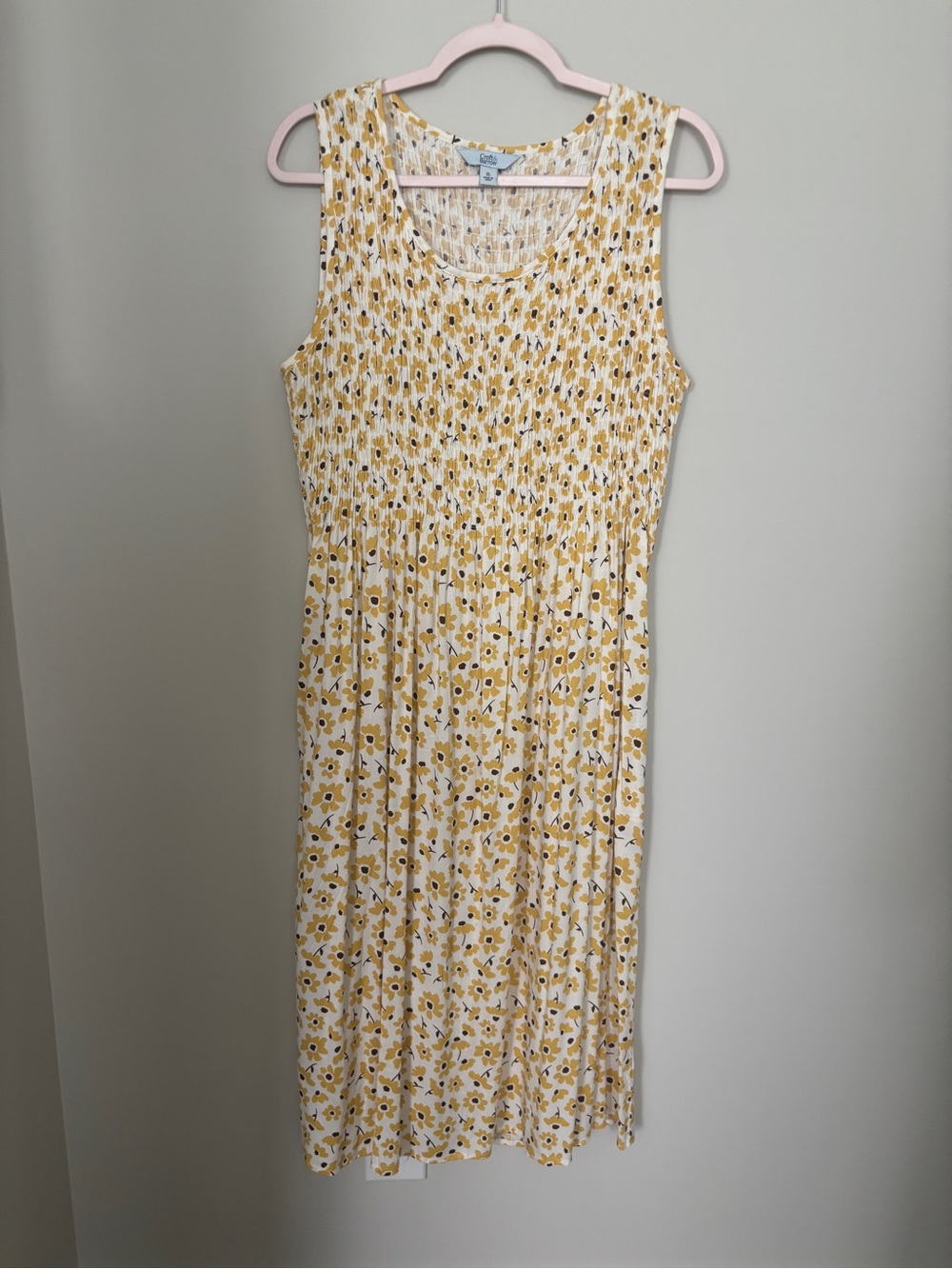 croft & barrowYellow Floral Midi Dress NWT-tag came off while trying on. Size XL